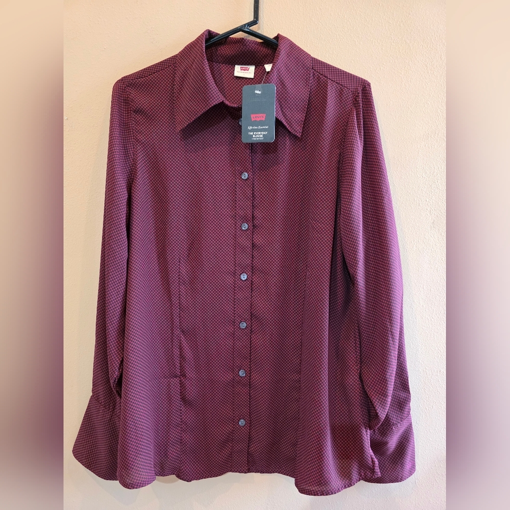 Levi's Women Burgundy Patterned Button-Up Shirt SizeL NWT